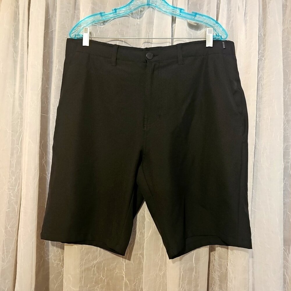 Mens Veece By Buckle Devin Stretch Walk Shorts Black Waist 34 in 9in inseam